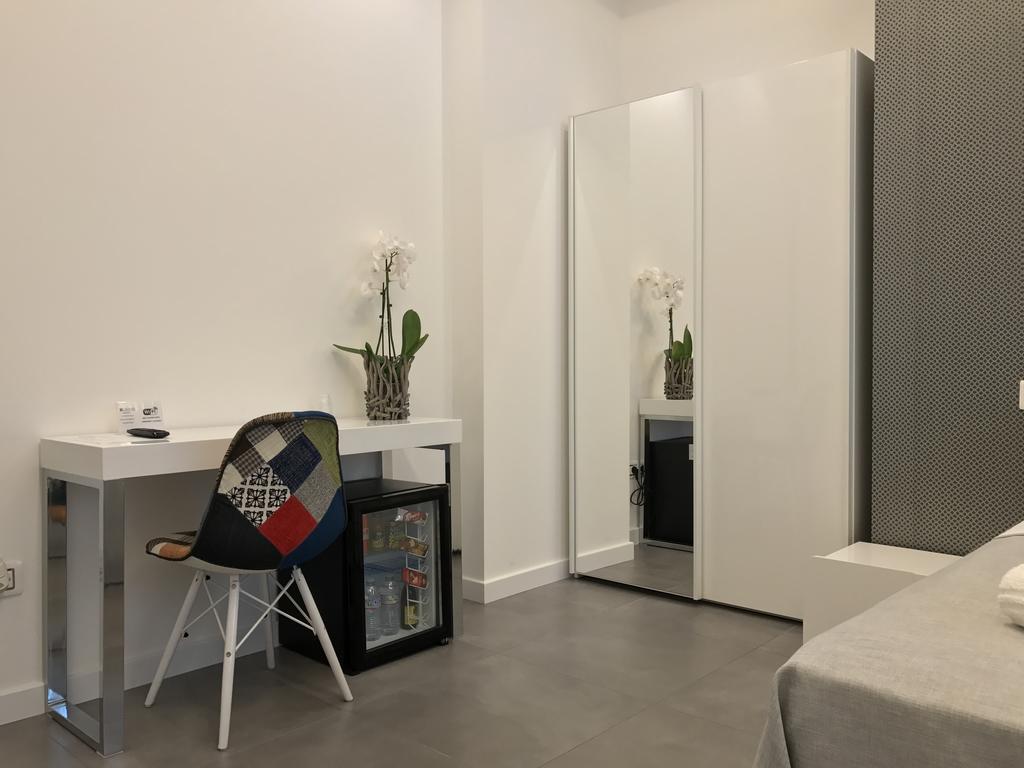 Calamo -Hotel -Residence- B&B 维博瓦伦蒂亚 外观 照片